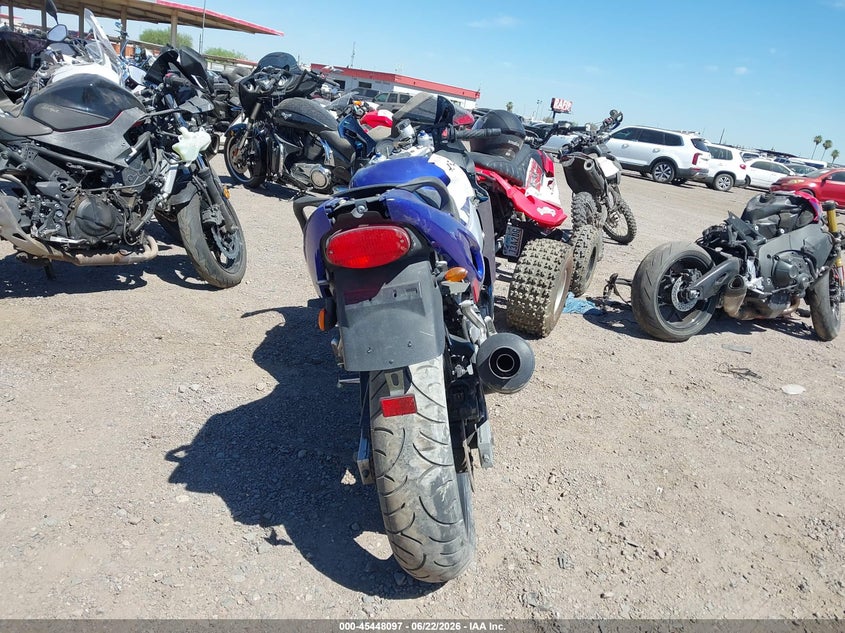2004 Yamaha Yzf600 VIN JYA5AHE014A043705 IAAI salvage auction — NORMAL WEAR, Salvage (Arizona), sold $125 on 2026-07-28 (photo 6)