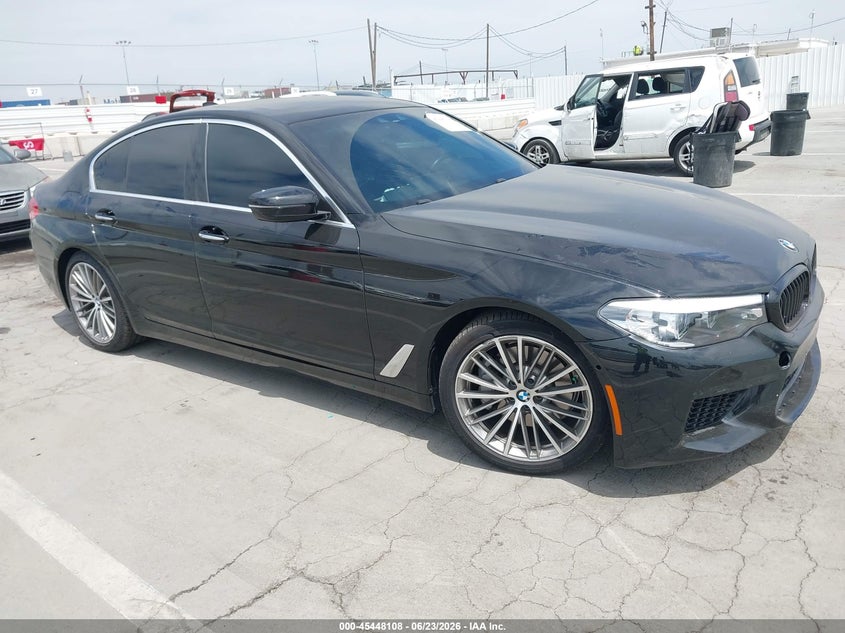 2018 BMW 5er VIN WBAJE5C56JWA97424 IAAI salvage auction — LEFT FRONT, Salvage Title, sold $10,800 on 2026-07-29 (photo 1)