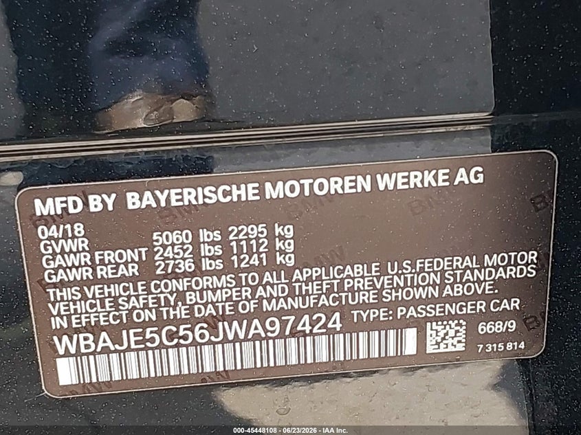2018 BMW 5er VIN WBAJE5C56JWA97424 IAAI salvage auction — LEFT FRONT, Salvage Title, sold $10,800 on 2026-07-29 (photo 9)