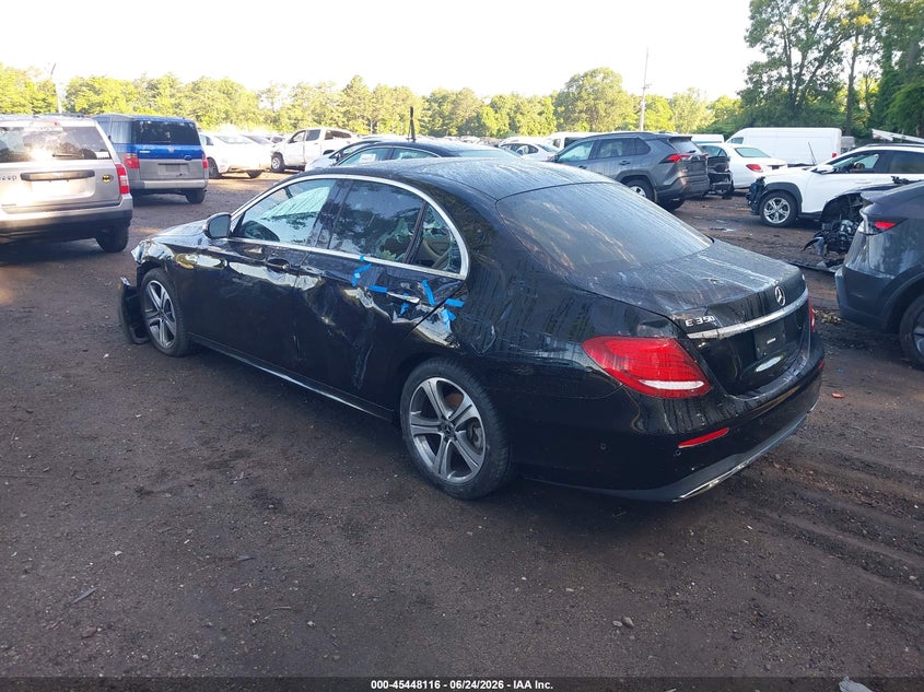 2020 Mercedes-benz E-klasse VIN W1KZF8EB6LA813670 IAAI salvage auction — FRONT & REAR, Salvage Title, sold $6,200 on 2026-07-28 (photo 3)