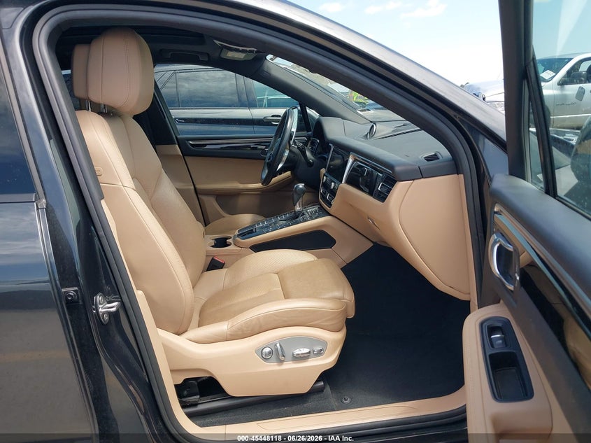 2020 Porsche Macan VIN WP1AA2A57LLB09774 IAAI salvage auction — FRONT END, Original (Texas), sold $9,100 on 2026-07-30 (photo 5)
