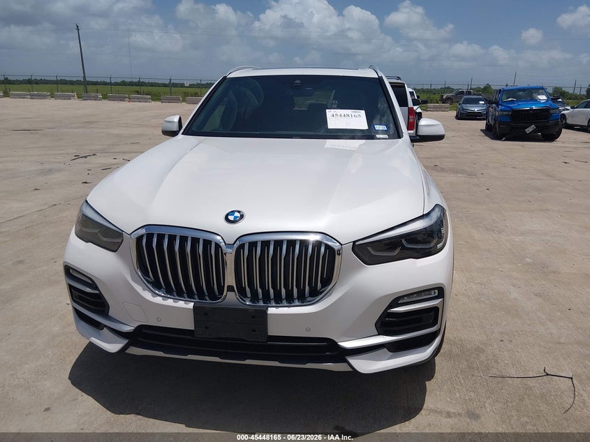 2019 BMW X5 VIN 5UXCR6C59KLL39305 IAAI salvage auction — HAIL, Original (Texas), sold $20,100 on 2026-07-24 (photo 6)