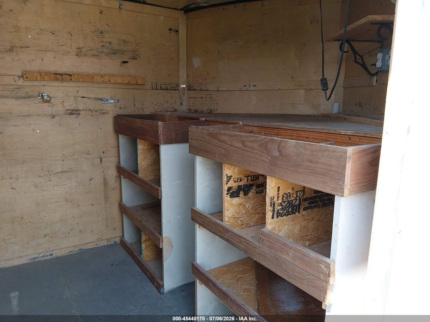 2015 Lark united Trailer VIN 571BE1623FM008606 IAAI salvage auction — ROOF, Bill Of Sale (Iowa), sold $1,100 on 2026-07-28 (photo 8)