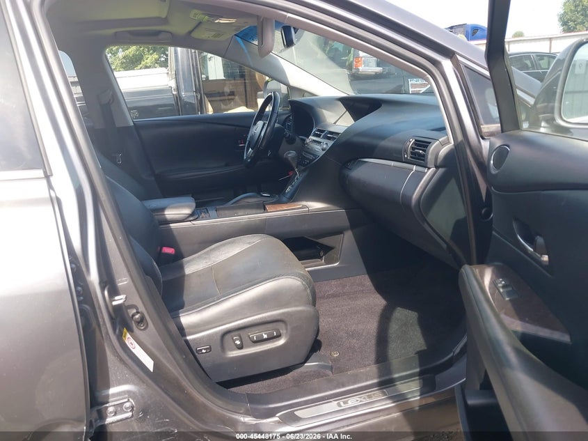 2013 Lexus Rx VIN JTJBC1BA6D2057936 IAAI salvage auction — RIGHT SIDE, Salvage Title, sold $50 on 2026-07-28 (photo 5)