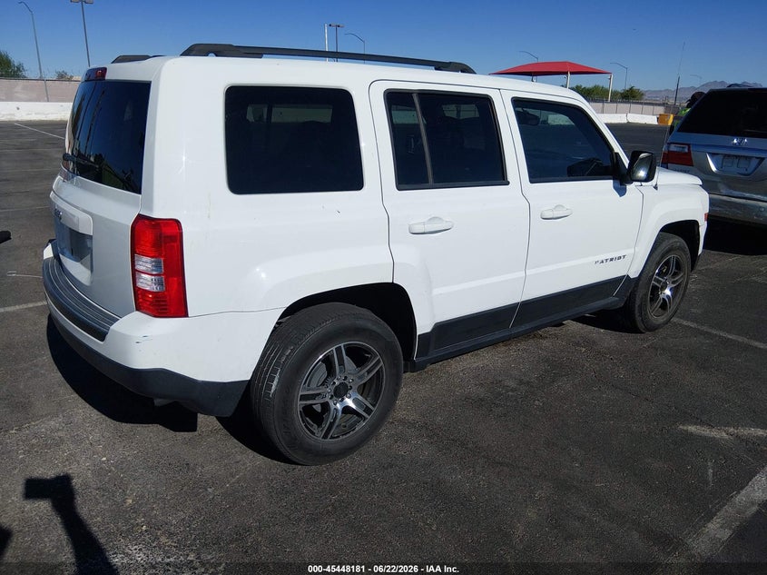 2016 Jeep Liberty (patriot) VIN 1C4NJPBA8GD588945 IAAI salvage auction — FRONT END, Salvage (Nevada), sold $800 on 2026-07-25 (photo 4)