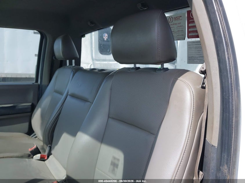 2019 Ford F-550 chassis VIN 1FDUF5HY3KDA18443 IAAI salvage auction — SIDE, Enterprise Vehicles Clear Only (Texas), sold $10,500 on 2026-07-20 (photo 7)