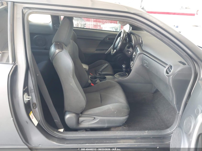 2011 Scion Tc VIN JTKJF5C75B3015936 IAAI salvage auction — LEFT SIDE, Rebuildable (Florida), sold $250 on 2026-07-29 (photo 5)