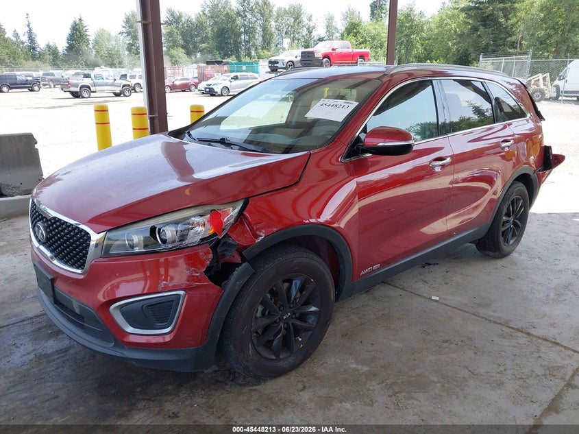 2017 Kia Sorento VIN 5XYPGDA52HG191373 IAAI salvage auction — REAR END, Bill Of Sale (Washington), sold $1,525 on 2026-07-29 (photo 2)