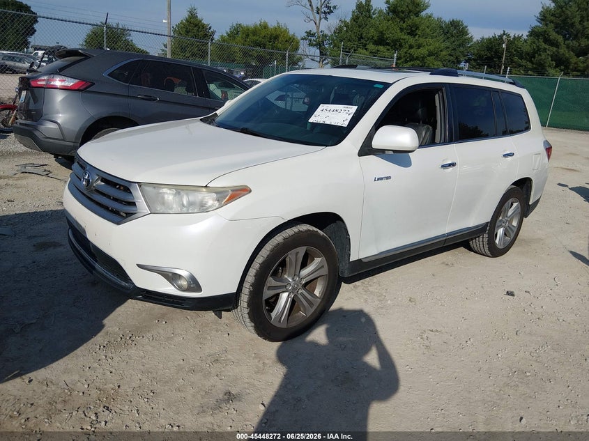 2013 Toyota Highlander VIN 5TDYK3EH7DS120572 IAAI salvage auction — RIGHT SIDE, Salvage (Kentucky), sold $3,850 on 2026-07-29 (photo 2)