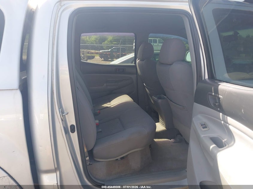 2006 Toyota Tacoma VIN 5TELU42N46Z158545 IAAI salvage auction — UNKNOWN, Salvage (Ohio), sold $3,450 on 2026-07-09 (photo 8)