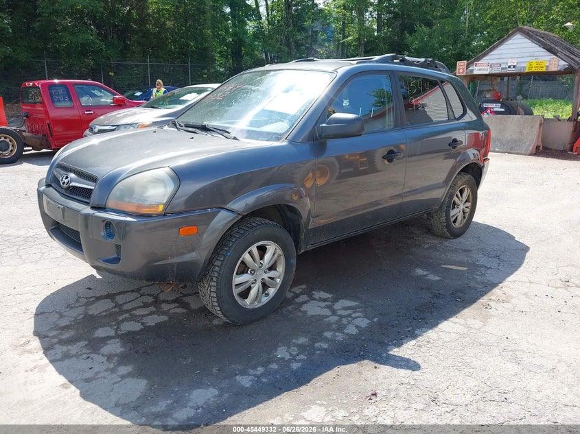 2009 Hyundai Tucson VIN KM8JM12BX9U969593 IAAI salvage auction — NORMAL WEAR, Original (Maine), sold $775 on 2026-07-06 (photo 2)