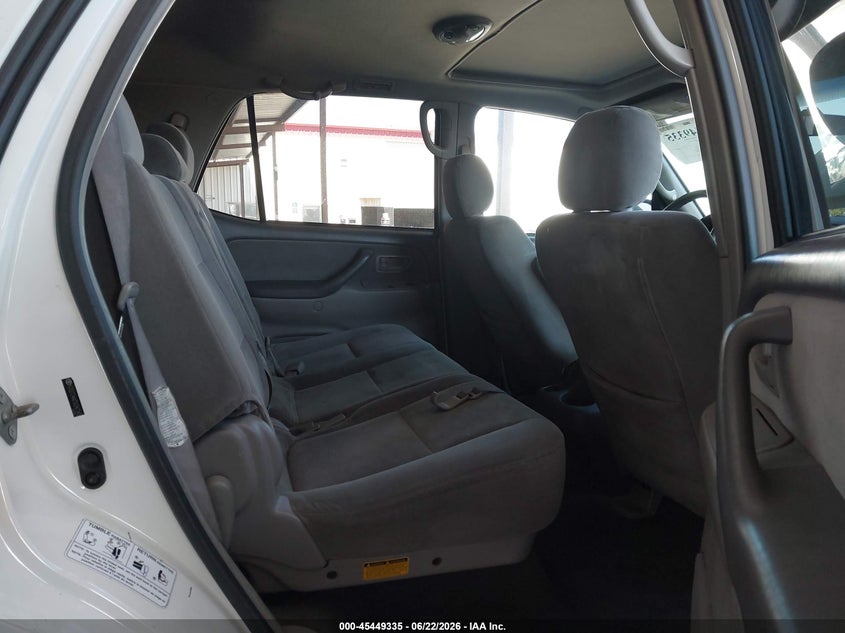 2005 Toyota Sequoia VIN 5TDZT34A75S247345 IAAI salvage auction — LEFT REAR, Salvage (California), sold $1,100 on 2026-07-30 (photo 8)