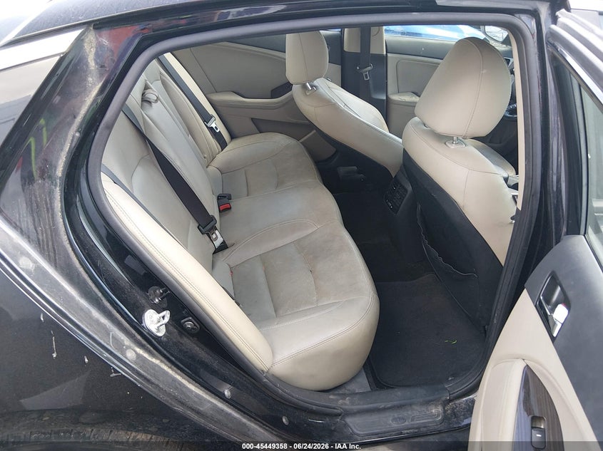 2012 Kia Optima VIN 5XXGN4A79CG048358 IAAI salvage auction — NORMAL WEAR, Original (Ohio), sold $300 on 2026-07-30 (photo 8)