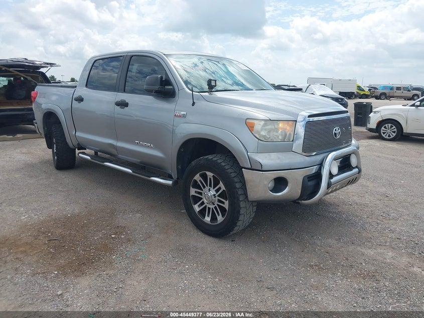 2013 Toyota Tundra VIN 5TFDW5F18DX306566 IAAI salvage auction — REAR END, Original (Texas), sold $6,000 on 2026-07-22 (photo 1)