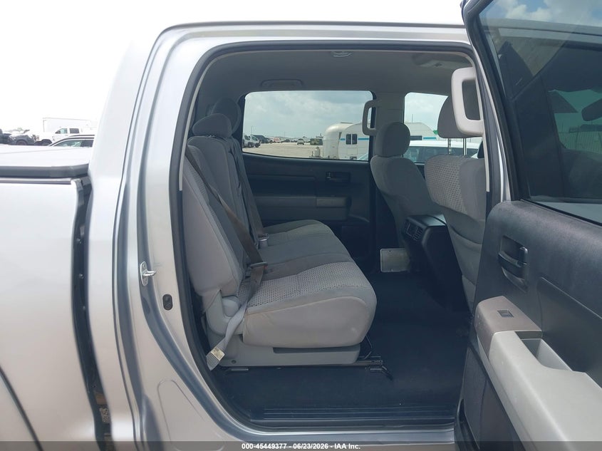 2013 Toyota Tundra VIN 5TFDW5F18DX306566 IAAI salvage auction — REAR END, Original (Texas), sold $6,000 on 2026-07-22 (photo 8)