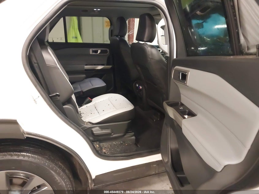 2021 Ford Explorer VIN 1FMSK8DH2MGC18659 IAAI salvage auction — LEFT FRONT, Salvage (Oklahoma), sold $7,900 on 2026-07-11 (photo 8)