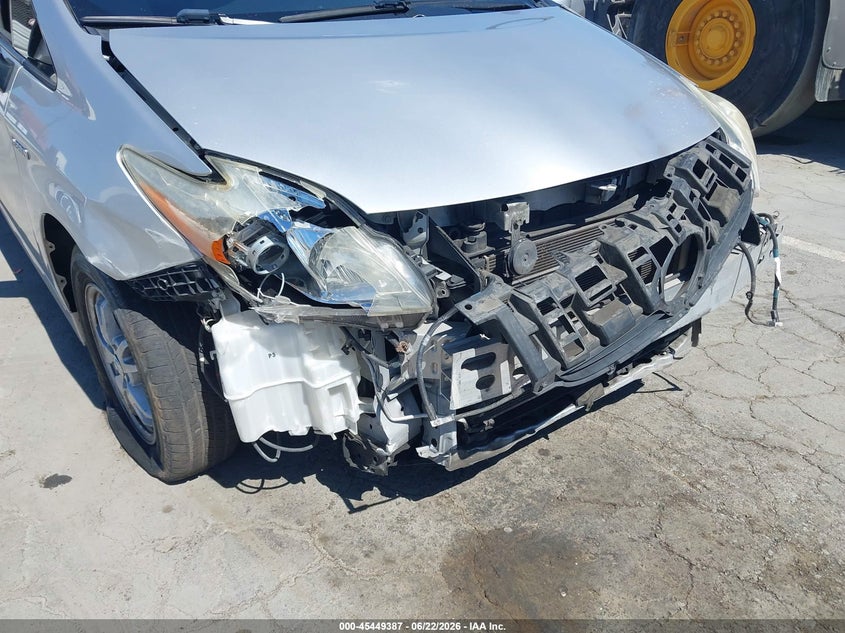 2011 Toyota Prius VIN JTDKN3DU4B0248845 IAAI salvage auction — FRONT & REAR, Salvage (California), sold $850 on 2026-07-08 (photo 6)