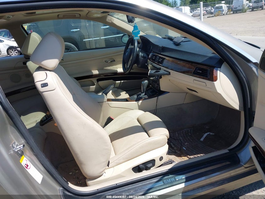 2008 BMW 3 series VIN WBAWV53518P078478 IAAI salvage auction — NORMAL WEAR, Clear (Washington), sold $475 on 2026-07-08 (photo 5)
