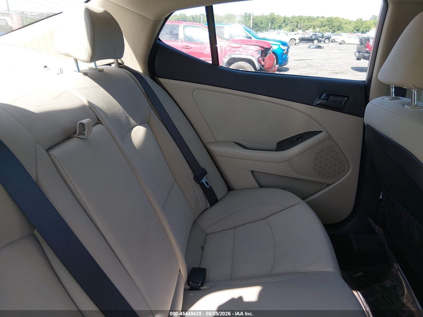 2013 Kia Optima VIN KNAGM4A73D5372928 IAAI salvage auction — NORMAL WEAR, Clear (Maryland), sold $650 on 2026-07-13 (photo 8)