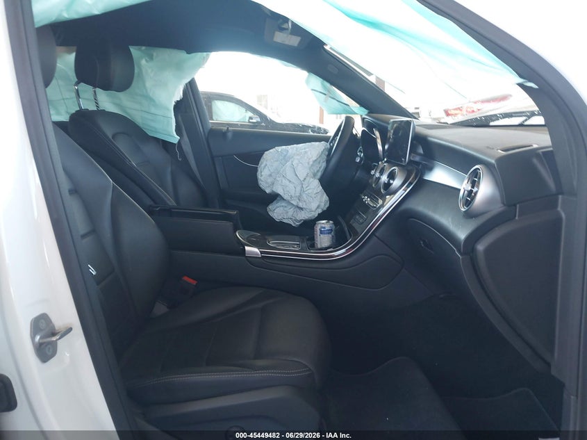 2021 Mercedes-benz Glc VIN W1N0G8DB6MV284712 IAAI salvage auction — BIO HAZARD, Salvage (California), sold $925 on 2026-07-28 (photo 5)