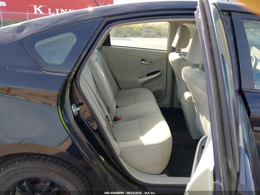 2013 Toyota Prius VIN JTDKN3DU8D1732837 IAAI salvage auction — SIDE, Salvage Title, sold $525 on 2026-07-30 (photo 8)