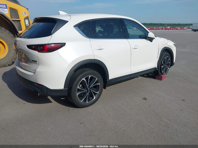 2022 Mazda Cx-5 VIN JM3KFBDM9N1588361 IAAI salvage auction — RIGHT FRONT, Salvage (Nebraska), sold $8,200 on 2026-07-30 (photo 4)