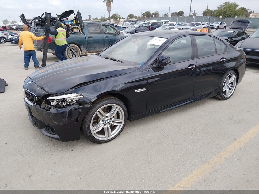 2016 BMW 5er VIN WBA5B3C53GG253904 IAAI salvage auction — LEFT FRONT, Salvage Title, sold $7,550 on 2026-08-12 (photo 2)