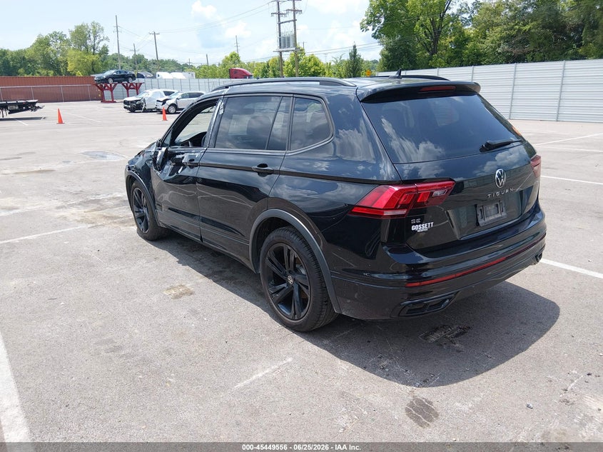 2024 Volkswagen Tiguan VIN 3VVCB7AX5RM223206 IAAI salvage auction — STORM DAMAGE, Clear (Tennessee), sold $7,600 on 2026-07-28 (photo 3)