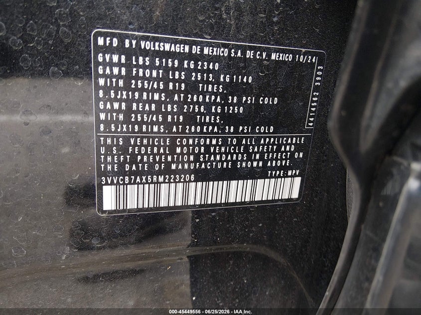 2024 Volkswagen Tiguan VIN 3VVCB7AX5RM223206 IAAI salvage auction — STORM DAMAGE, Clear (Tennessee), sold $7,600 on 2026-07-28 (photo 9)