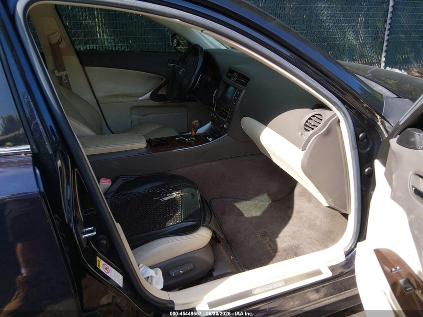2010 Lexus Is 250 VIN JTHCF5C22A5037799 IAAI salvage auction — NORMAL WEAR, Clear (Virginia), sold $1,475 on 2026-07-09 (photo 5)