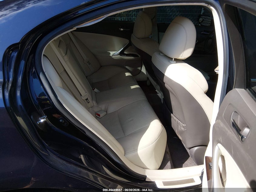 2010 Lexus Is 250 VIN JTHCF5C22A5037799 IAAI salvage auction — NORMAL WEAR, Clear (Virginia), sold $1,475 on 2026-07-09 (photo 8)