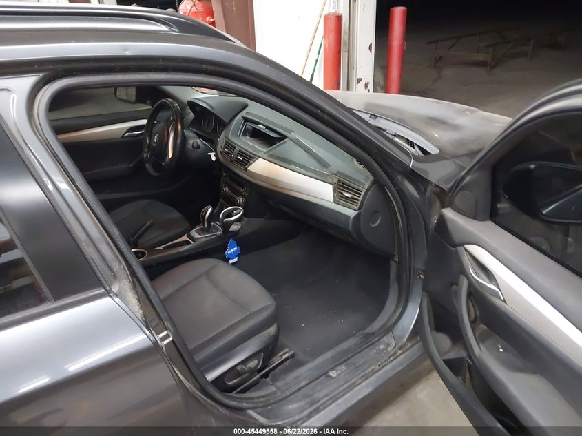 2015 BMW X1 VIN WBAVM1C59FV316772 IAAI salvage auction — UNKNOWN, Salvage Title, sold $25 on 2026-07-28 (photo 5)