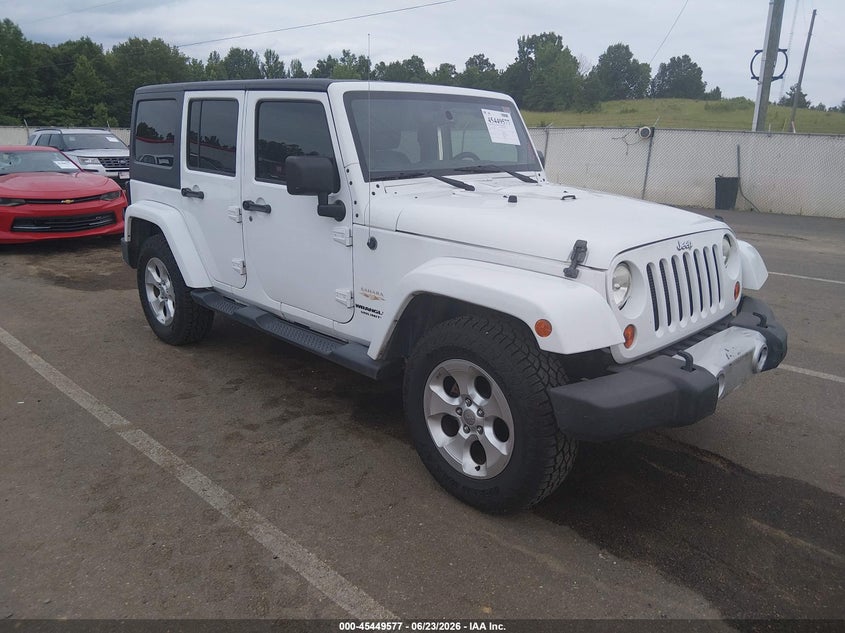 2013 Jeep Wrangler / VIN 1C4HJWEG6DL557573 IAAI salvage auction — FRONT END, Salvage Title, sold $4,250 on 2026-07-25 (photo 1)