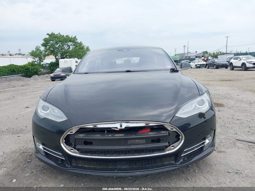 2015 Tesla Model s VIN 5YJSA1H26FF093988 IAAI salvage auction — NORMAL WEAR, Clear (Pennsylvania), sold $3,350 on 2026-07-17 (photo 6)