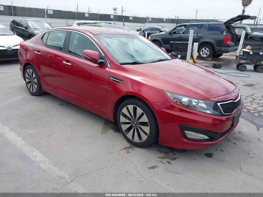 2011 Kia Optima VIN KNAGR4A69B5086068 IAAI salvage auction — FRONT END, Salvage (California), sold $850 on 2026-07-22 (photo 1)