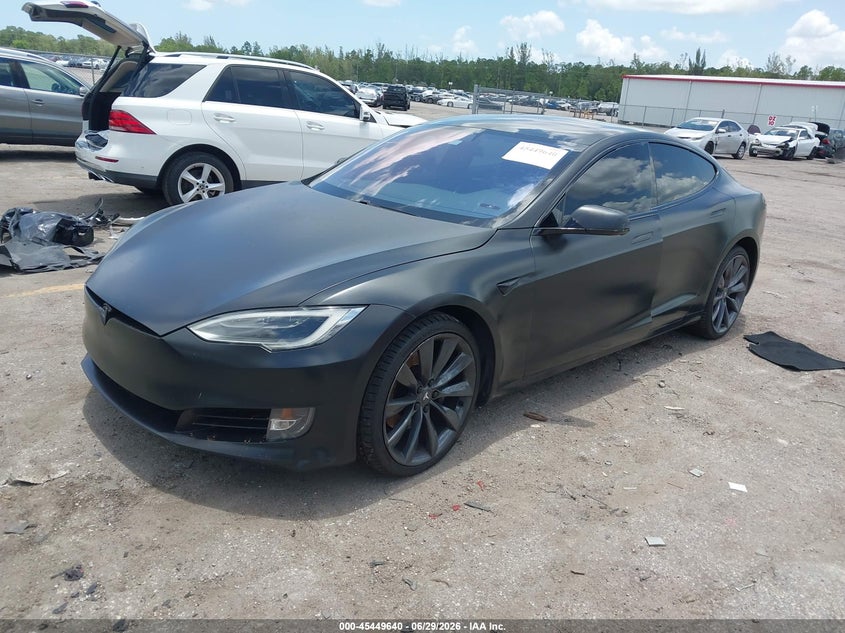 2017 Tesla Model s VIN 5YJSA1E23HF229582 IAAI salvage auction — NORMAL WEAR, Salvage Title, sold $1,550 on 2026-07-29 (photo 2)