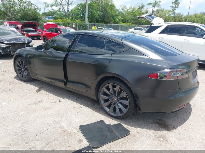 2017 Tesla Model s VIN 5YJSA1E23HF229582 IAAI salvage auction — NORMAL WEAR, Salvage Title, sold $1,550 on 2026-07-29 (photo 3)