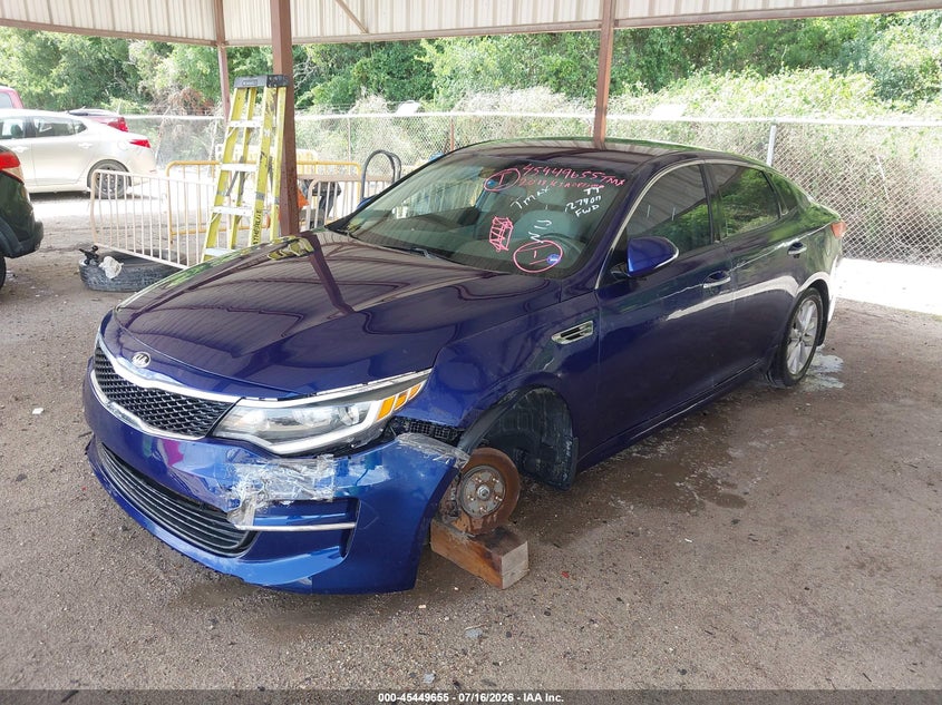 2018 Kia Optima VIN 5XXGT4L39JG274011 IAAI salvage auction — NORMAL WEAR, Original (Texas), sold $25 on 2026-07-29 (photo 2)