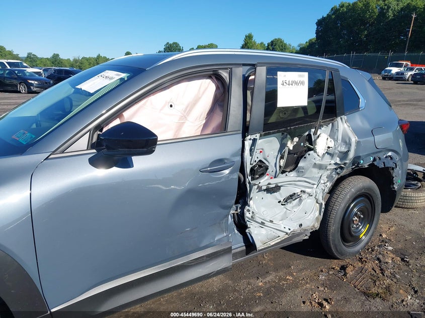 2023 Mazda Cx-50 VIN 7MMVABCM3PN133183 IAAI salvage auction — SIDE, Salvage (Pennsylvania), sold $5,500 on 2026-07-09 (photo 6)