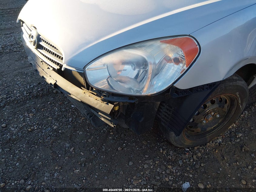 2010 Hyundai Accent VIN KMHCN4AC6AU485488 IAAI salvage auction — RIGHT SIDE, Bill Of Sale (New York), sold $425 on 2026-07-14 (photo 6)