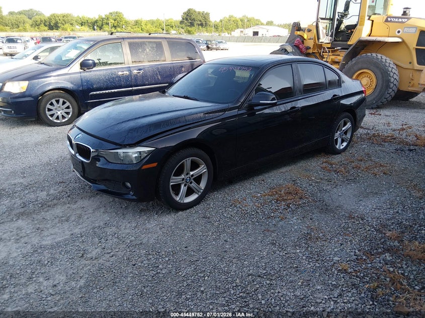 2015 BMW 3er VIN WBA3C3C5XFK202206 IAAI salvage auction — NORMAL WEAR, Original (Kentucky), sold $725 on 2026-07-27 (photo 2)