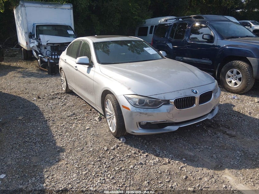 2013 BMW 3er VIN WBA3C1C56DF443559 IAAI salvage auction — NORMAL WEAR, Clear (Tennessee), sold $500 on 2026-07-30 (photo 1)