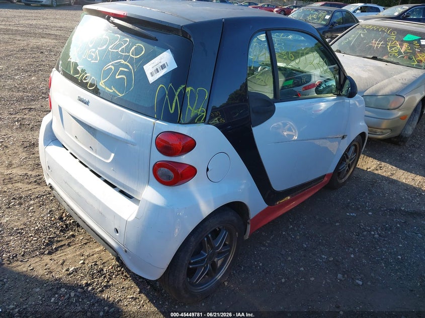 2015 Smart Fortwo VIN WMEEJ3BA9FK815578 IAAI salvage auction — FRONT & REAR, Bill Of Sale (New York), sold $600 on 2026-07-07 (photo 4)