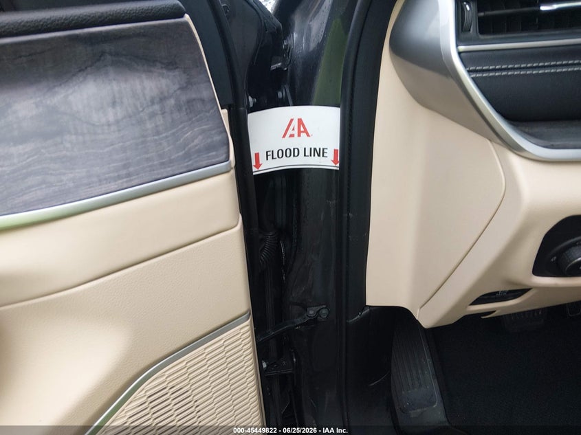 2022 Jeep Grand cherokee VIN 1C4RJHBG8N8541139 IAAI salvage auction — WATER/FLOOD, Salvage Title, sold $6,000 on 2026-08-02 (photo 6)