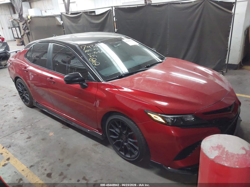 2020 Toyota Camry VIN 4T1NZ1AK3LU037652 IAAI salvage auction — REAR END, Salvage (Arizona), sold $7,875 on 2026-07-28 (photo 1)