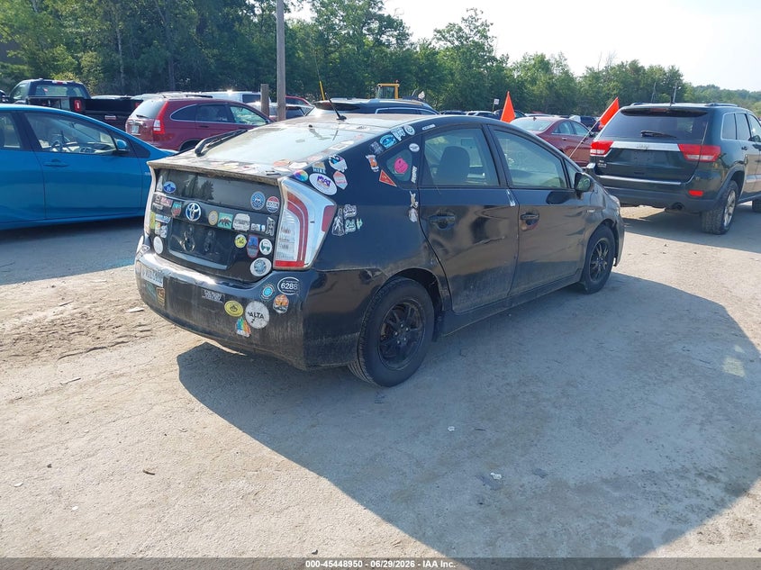 2012 Toyota Prius VIN JTDKN3DU1C5407180 IAAI salvage auction — NORMAL WEAR, Original (New Hampshire), sold $550 on 2026-07-29 (photo 4)