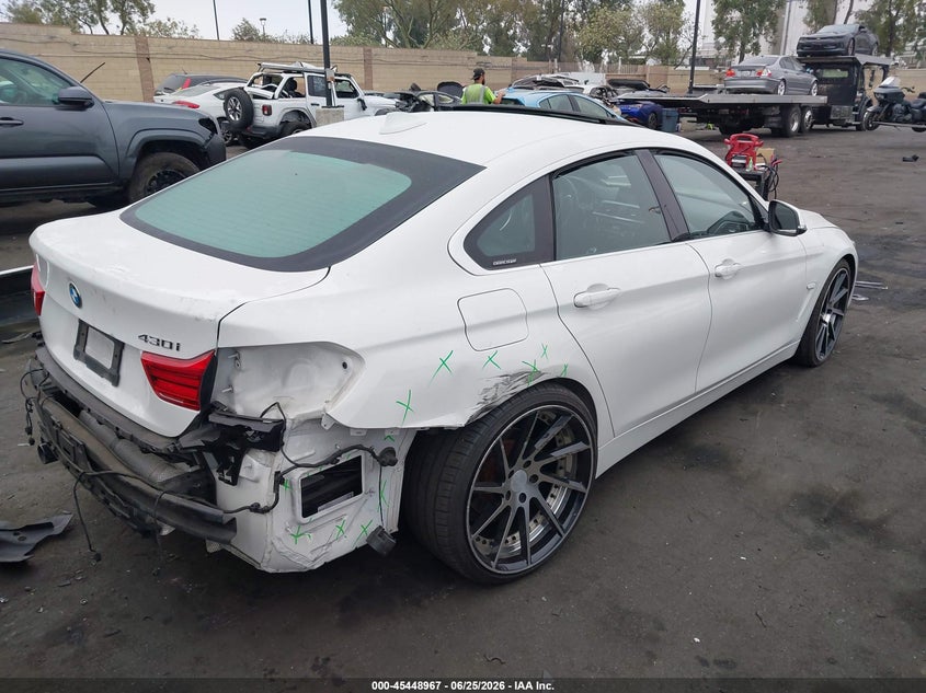 2019 BMW 4er VIN WBA4J1C55KBM14942 IAAI salvage auction — REAR END, Salvage Title, sold $3,650 on 2026-07-17 (photo 4)