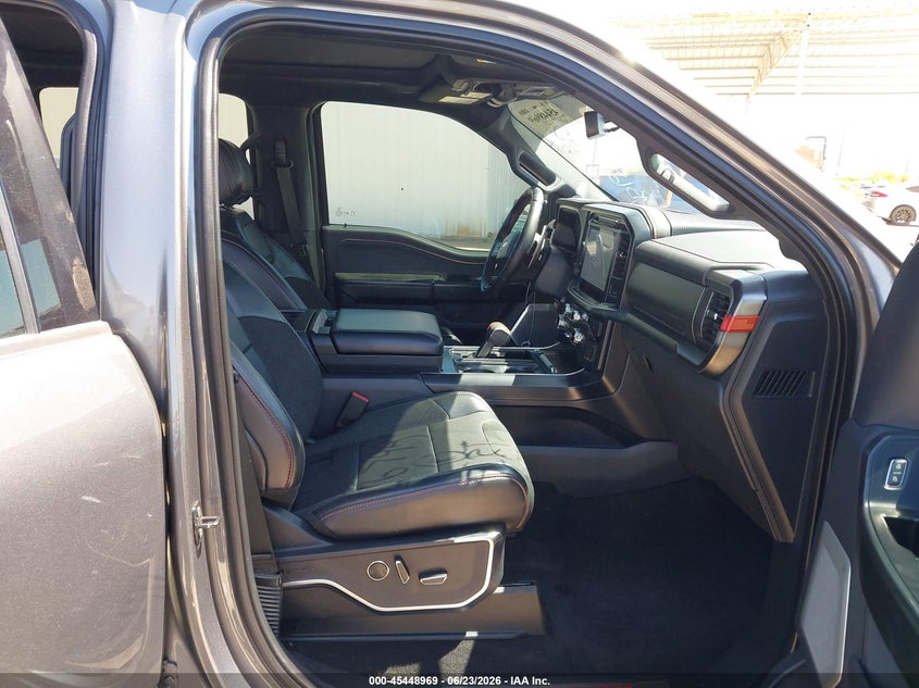 2024 Ford F-150 VIN 1FTFW1RG2RFB69252 IAAI salvage auction — REAR END, Salvage Title, sold $35,950 on 2026-07-20 (photo 5)