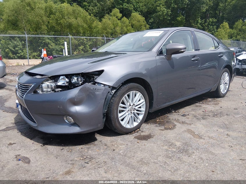 2014 Lexus VIN JTHBK1GG1E2115017 IAAI salvage auction — FRONT END, Salvage (Mississippi), sold $3,050 on 2026-07-10 (photo 2)