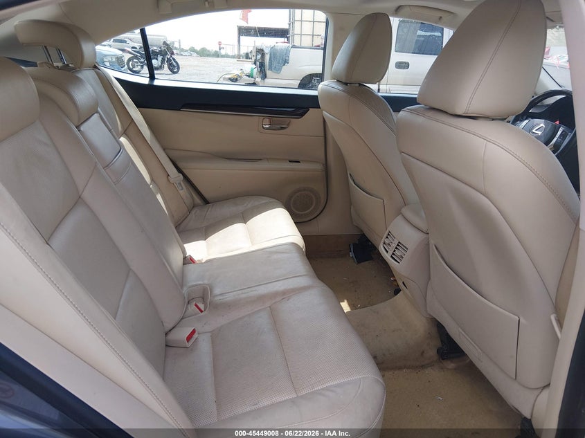 2014 Lexus VIN JTHBK1GG1E2115017 IAAI salvage auction — FRONT END, Salvage (Mississippi), sold $3,050 on 2026-07-10 (photo 8)